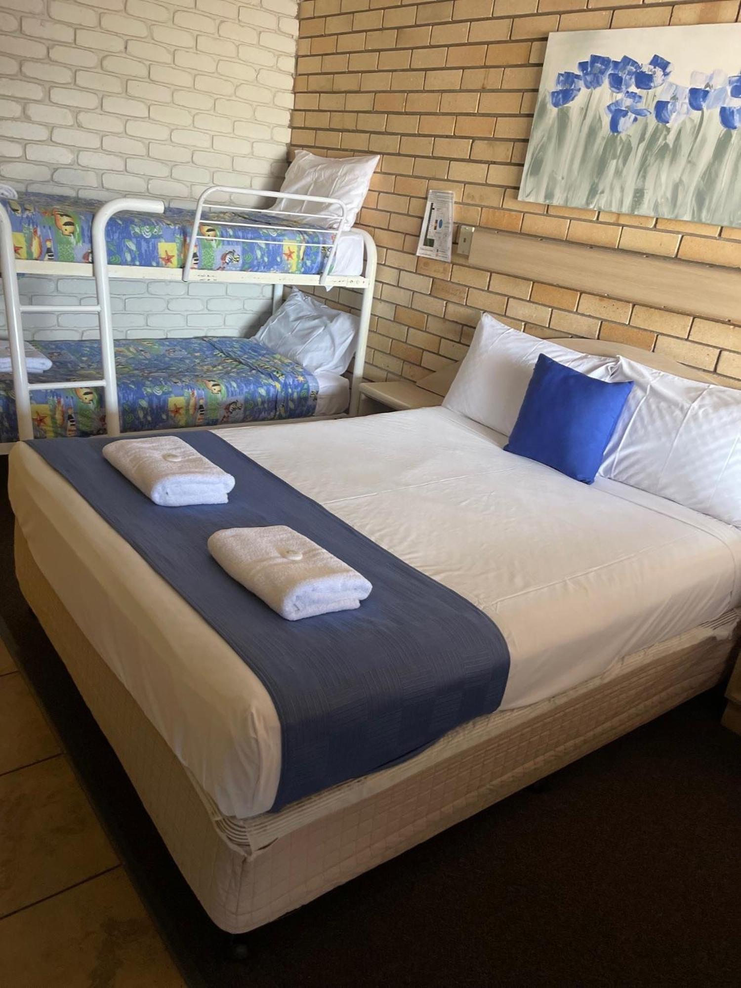 Castle Motor Lodge Μπόουεν Εξωτερικό φωτογραφία